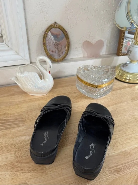 Skechers Something Else Black Crisscross Slip-On Mary Jane Mules Size 8 Grunge - Picture 11 of 14